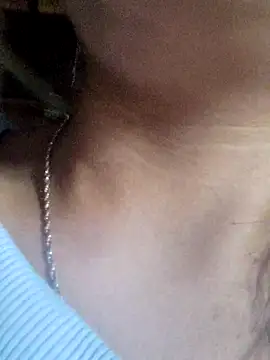 Snapshot of miumiu_sexy2x chatting on 18, 2, 2026 miumiu sexy2x online show from 18, 2, 2026