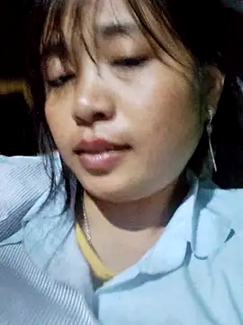 Snapshot of miumiu_sexy2x chatting on 21, 2, 2026 miumiu sexy2x online show from 21, 2, 2026