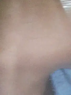 Snapshot of miumiu_sexy2x chatting on 22, 2, 2026 miumiu sexy2x online show from 22, 2, 2026