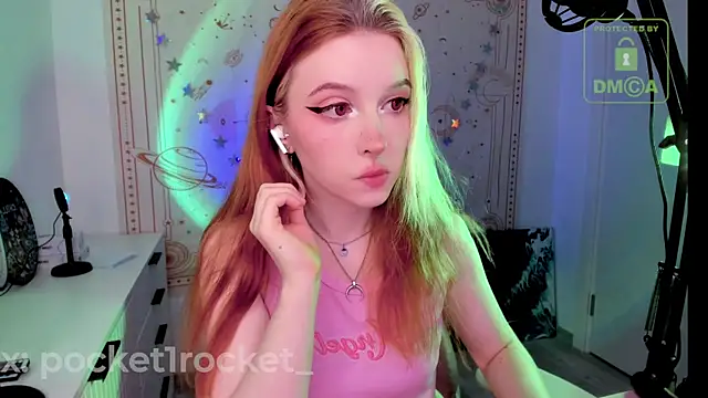 Snapshot of _PocketRocket_ chatting on 9, 5, 2026 PocketRocket online show from 9, 5, 2026