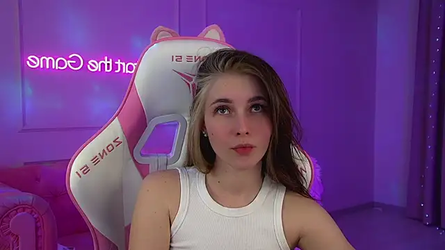 Snapshot of VanessaCelesti chatting on 3, 3, 2026 VanessaCelesti online show from 3, 3, 2026