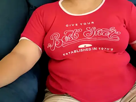 Snapshot of TamilDreamgirl08 chatting on 31, 3, 2026 TamilDreamgirl08 online show from 31, 3, 2026