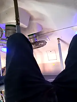 Hottlund6 online show from 5, 3, 2026