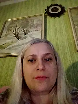 NyushaLollipop online show from 13, 1, 2026