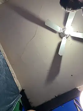 WhiteMeatsRican online show from 4, 3, 2026