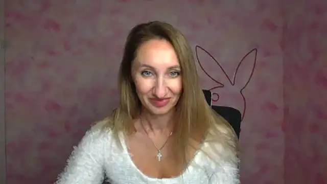 Diana Sweeet  online show from 11, 4, 2026