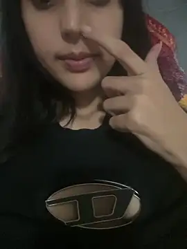Snapshot of Tatat6_yy chatting on 5, 5, 2026 Tatat6 yy online show from 5, 5, 2026