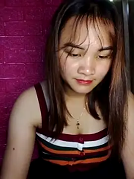 Lisakeem online show from 22, 4, 2026