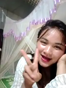 Lisakeem online show from 23, 6, 2026