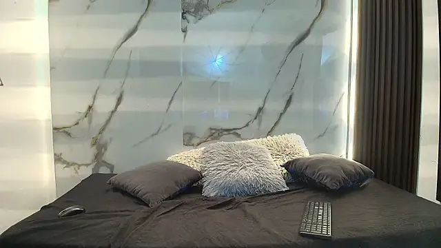 Danner Alaia online show from 16, 1, 2026