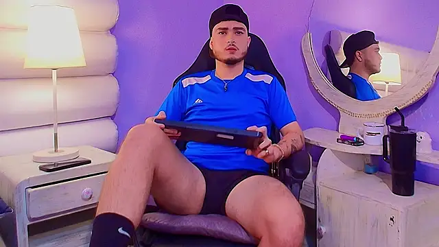 Salvattore Muller online show from 3, 2, 2026