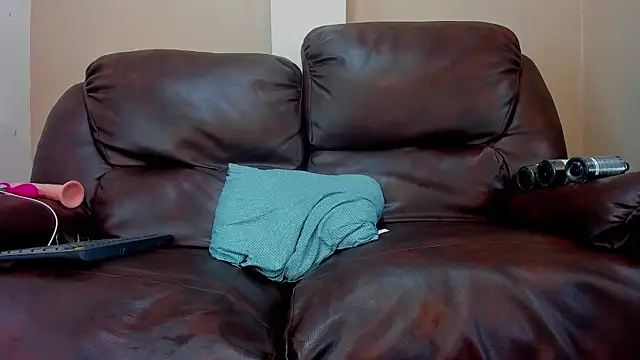 Salvattore Muller online show from 6, 4, 2026