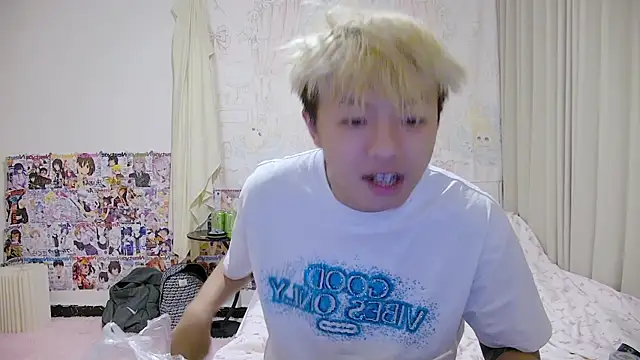 Chocolates-001 online show from 13, 4, 2026