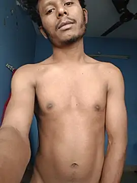Snapshot of stylee_satheesh chatting on 4, 7, 2026 stylee satheesh online show from 4, 7, 2026