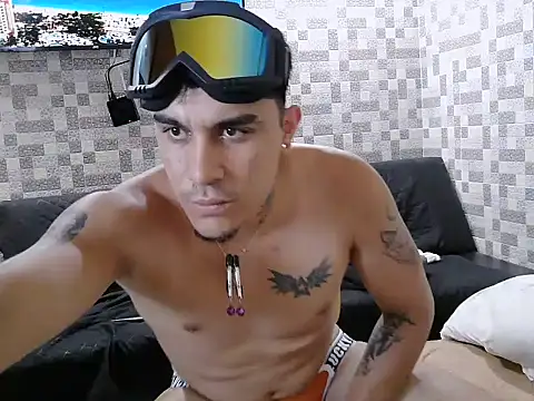 Gabosex18 online show from 17, 4, 2026