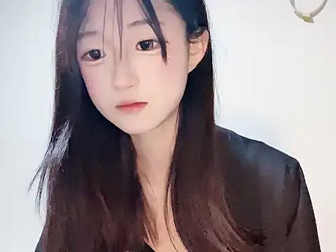 Snapshot of qingqing_love2025 chatting on 8, 5, 2026 qingqing love2025 online show from 8, 5, 2026