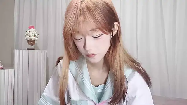 Snapshot of qingqing_love2025 chatting on 22, 5, 2026 qingqing love2025 online show from 22, 5, 2026