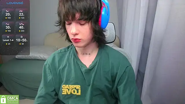 LeonBoykisser online show from 18, 5, 2026