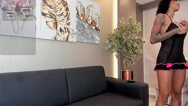 LizStorm  online show from 14, 4, 2026