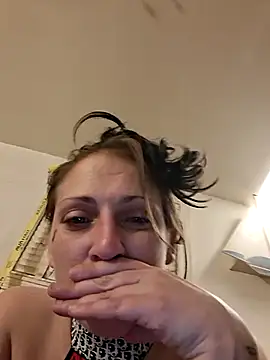 LadySn0w26 online show from 23, 2, 2026