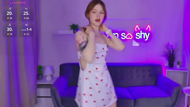 Snapshot of Lily_Mio chatting on 29, 5, 2026 Lily Mio online show from 29, 5, 2026