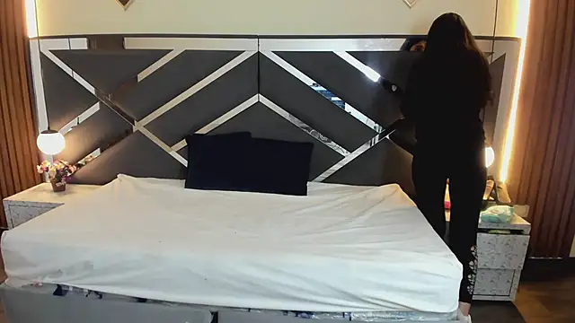 Snapshot of Ambarross_ chatting on 7, 2, 2026 Ambarross online show from 7, 2, 2026