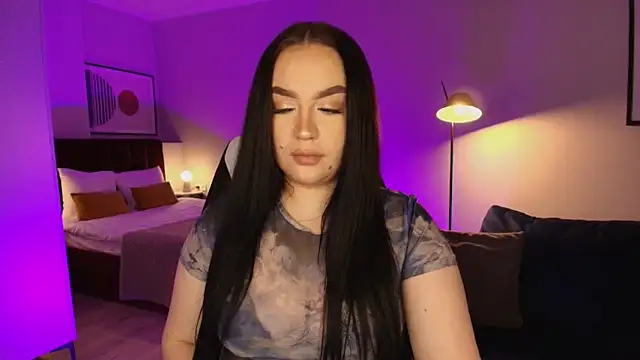 tinafox  online show from 15, 2, 2026