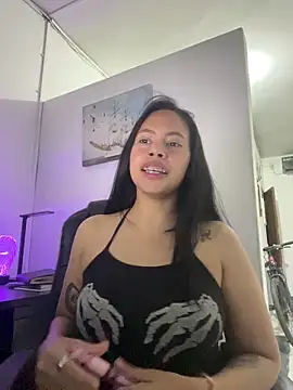 Snapshot of CarolinaRaven chatting on 12, 2, 2026 CarolinaRaven online show from 12, 2, 2026