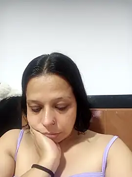 RossyAlvarez online show from 18, 3, 2026