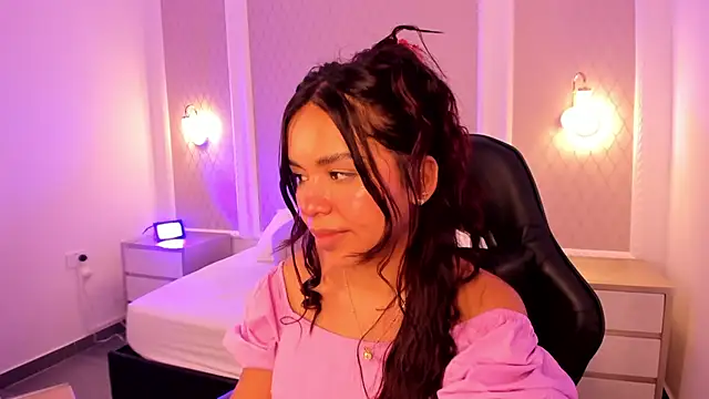 Snapshot of rubby_grundy chatting on 15, 2, 2026 rubby grundy online show from 15, 2, 2026