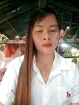 Bling sexy online show from 17, 4, 2026