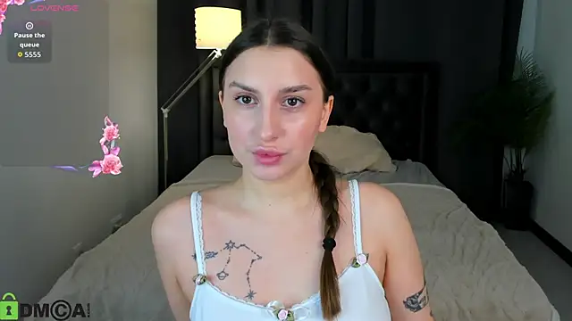 Snapshot of Celine_Coello chatting on 3, 3, 2026 Celine Coello online show from 3, 3, 2026