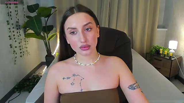 Celine Coello online show from 28, 3, 2026