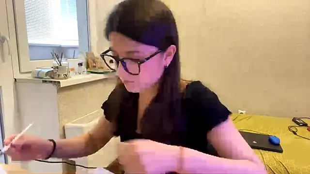 SaintMari online show from 3, 6, 2026