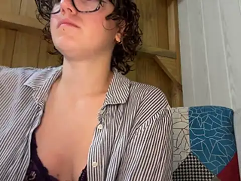 ju juliette online show from 4, 6, 2026
