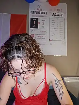 Snapshot of ju_juliette chatting on 8, 7, 2026 ju juliette online show from 8, 7, 2026