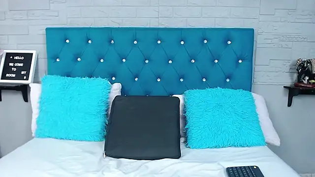 Snapshot of ZolaniBaker chatting on 2, 2, 2026 ZolaniBaker online show from 2, 2, 2026