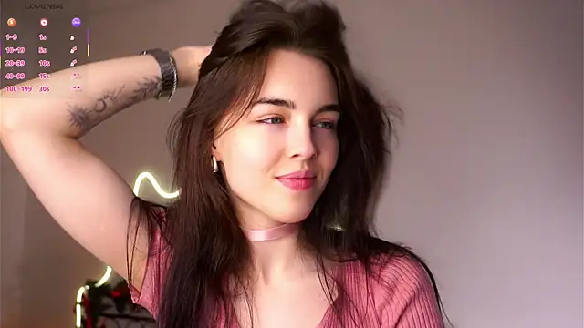 Snapshot of MirnaTellado chatting on 6, 2, 2026 MirnaTellado online show from 6, 2, 2026