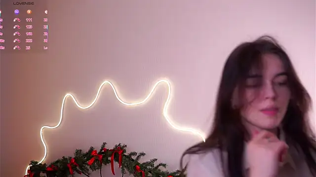 Snapshot of MirnaTellado chatting on 9, 2, 2026 MirnaTellado online show from 9, 2, 2026