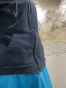 piccolo2002 online show from 5, 4, 2026