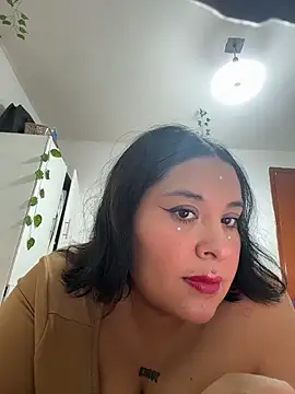 Nailealipsglossy online show from 20, 3, 2026