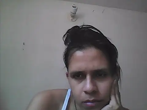 mitzukywinteer online show from 5, 2, 2026