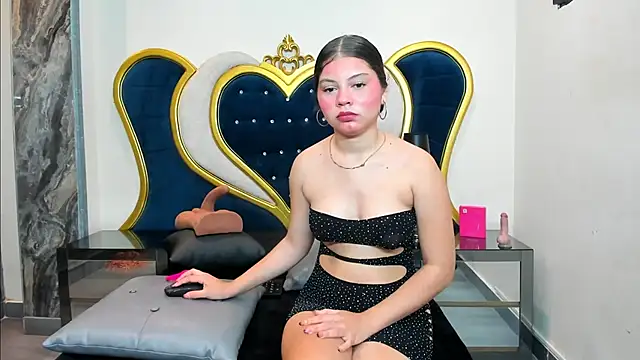 SofiaArsila online show from 7, 5, 2026