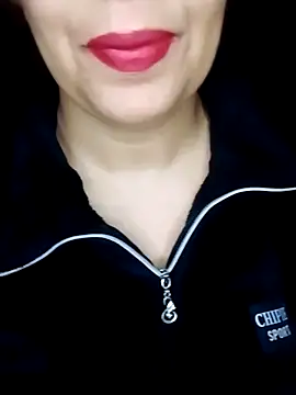 Snapshot of Naughty-Yousra chatting on 23, 2, 2026 Naughty-Yousra online show from 23, 2, 2026