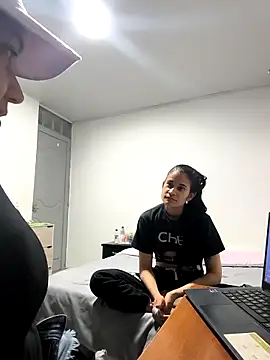 ketty Riley online show from 5, 2, 2026