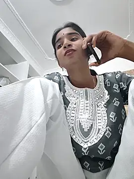 Cute-Natashaa online show from 27, 2, 2026