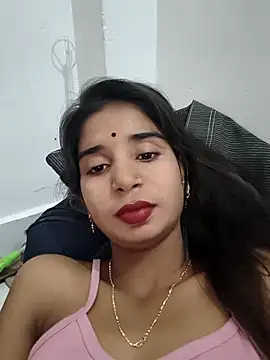 Cute-Natashaa online show from 5, 3, 2026