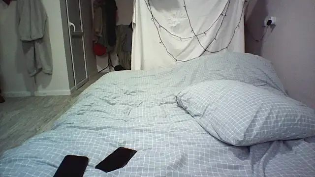 Snapshot of bella2322 chatting on 15, 2, 2026 bella2322 online show from 15, 2, 2026