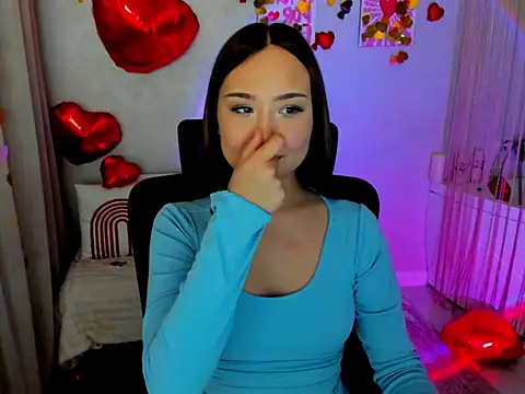 Snapshot of GlowMe chatting on 4, 2, 2026 GlowMe online show from 4, 2, 2026