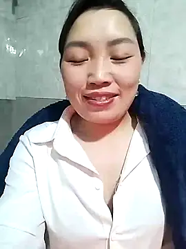 Snapshot of lia-coy chatting on 4, 2, 2026 lia-coy online show from 4, 2, 2026